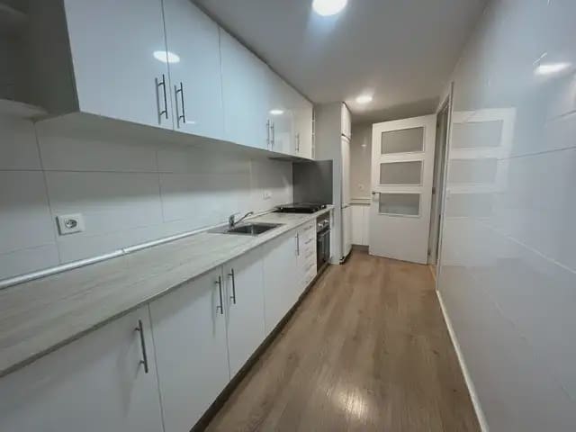3 makuuhuone Asunto vuokrattavana paikassa Alicante kaupunki - 1 200 € (Ref: 10042328)