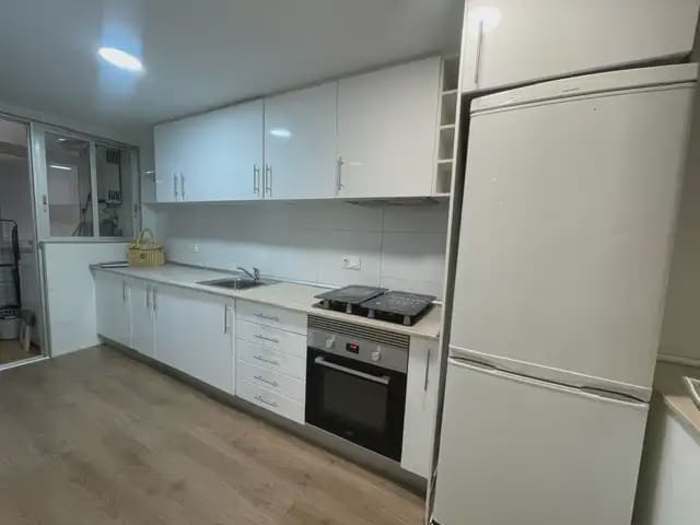 3 makuuhuone Asunto vuokrattavana paikassa Ensanche - Diputacion, Alicante kaupunki - 1 200 € (Ref: 10042328)