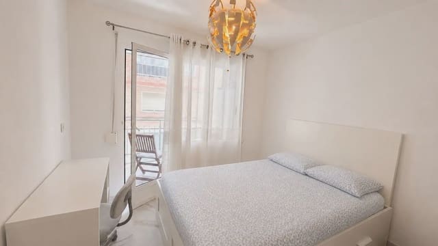 Piso de 4 habitaciones en Santo Domingo, Alicante / Alacant ciudad en alquiler - 1.800 € (Ref: 10044214)