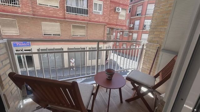 Piso de 4 habitaciones en Santo Domingo, Alicante / Alacant ciudad en alquiler - 1.800 € (Ref: 10044214)