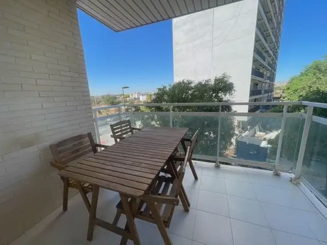 2 slaapkamer Flat te huur in El Campello met zwembad garage - € 1.100 (Ref: 10044252)