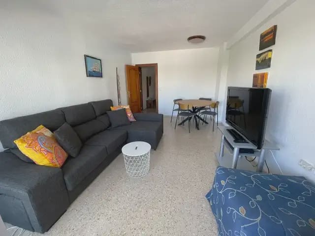 Piso de 2 habitaciones en Alicante / Alacant ciudad en alquiler con piscina garaje - 1.100 € (Ref: 10048531)