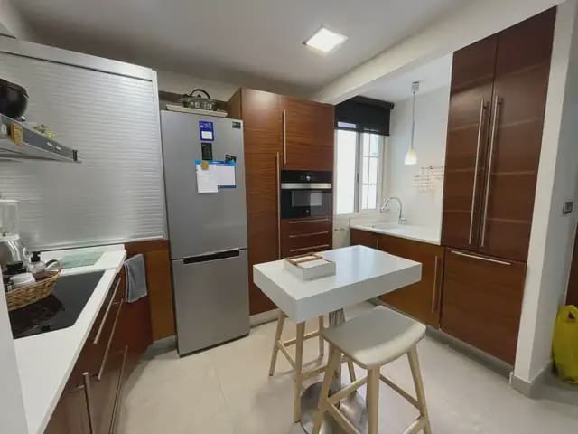 2 Zimmer Wohnung zu verkaufen in El Campello - 237.000 € (Ref: 10061021)