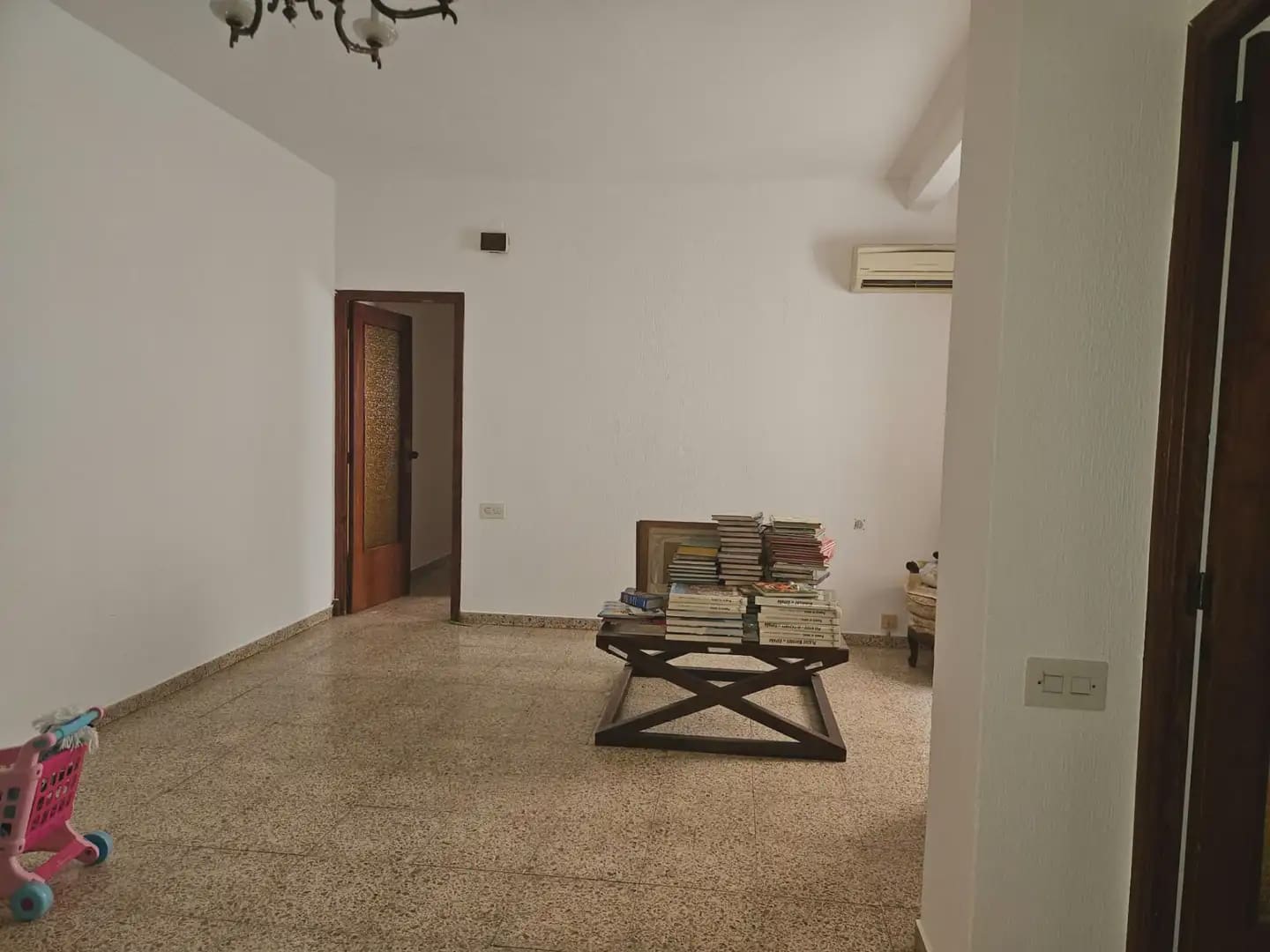 5 soveværelse Lejlighed til salg i Alicante by - € 180.000 (Ref: 10074771)