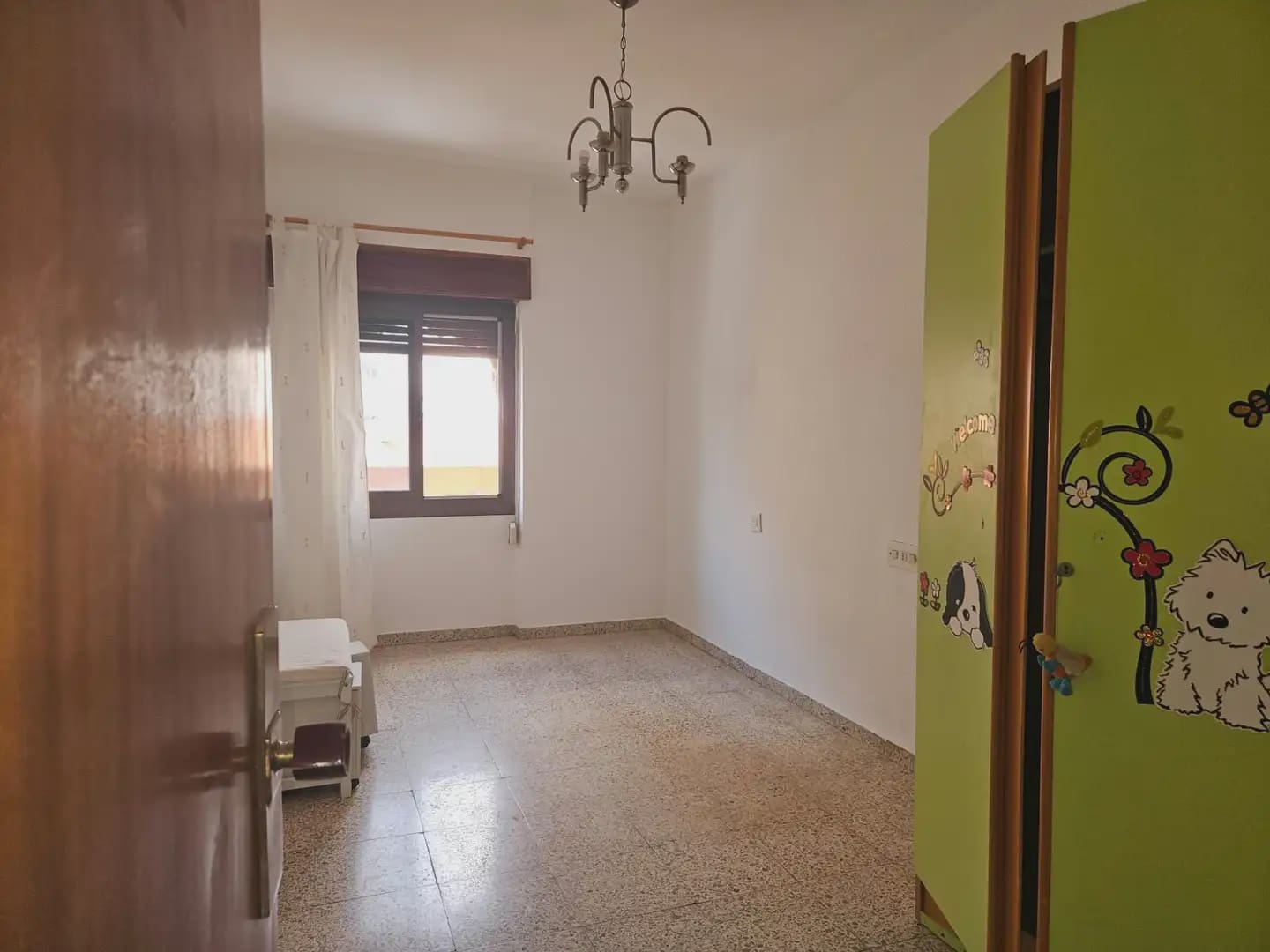 5 soveværelse Lejlighed til salg i Alicante by - € 180.000 (Ref: 10074771)
