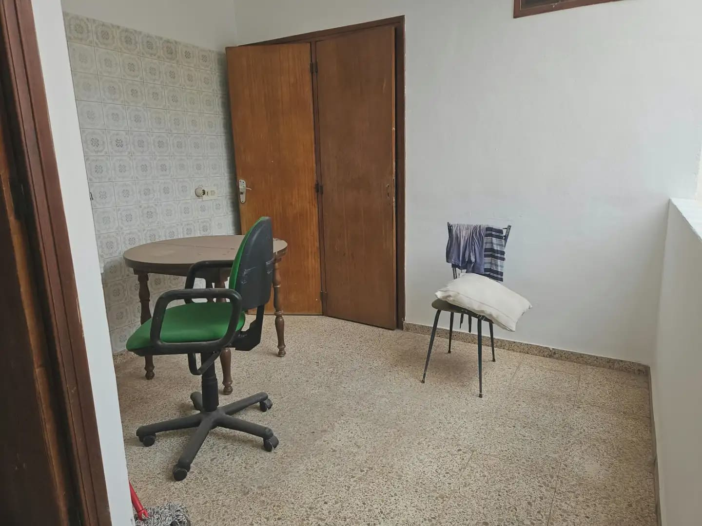5 soveværelse Lejlighed til salg i Alicante by - € 180.000 (Ref: 10074771)