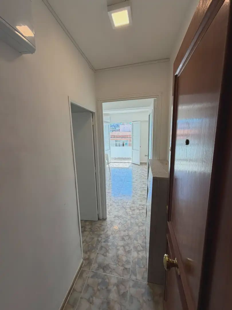 2 sovrum Lägenhet att hyra i Alicante stad - 925 € (Ref: 10074772)