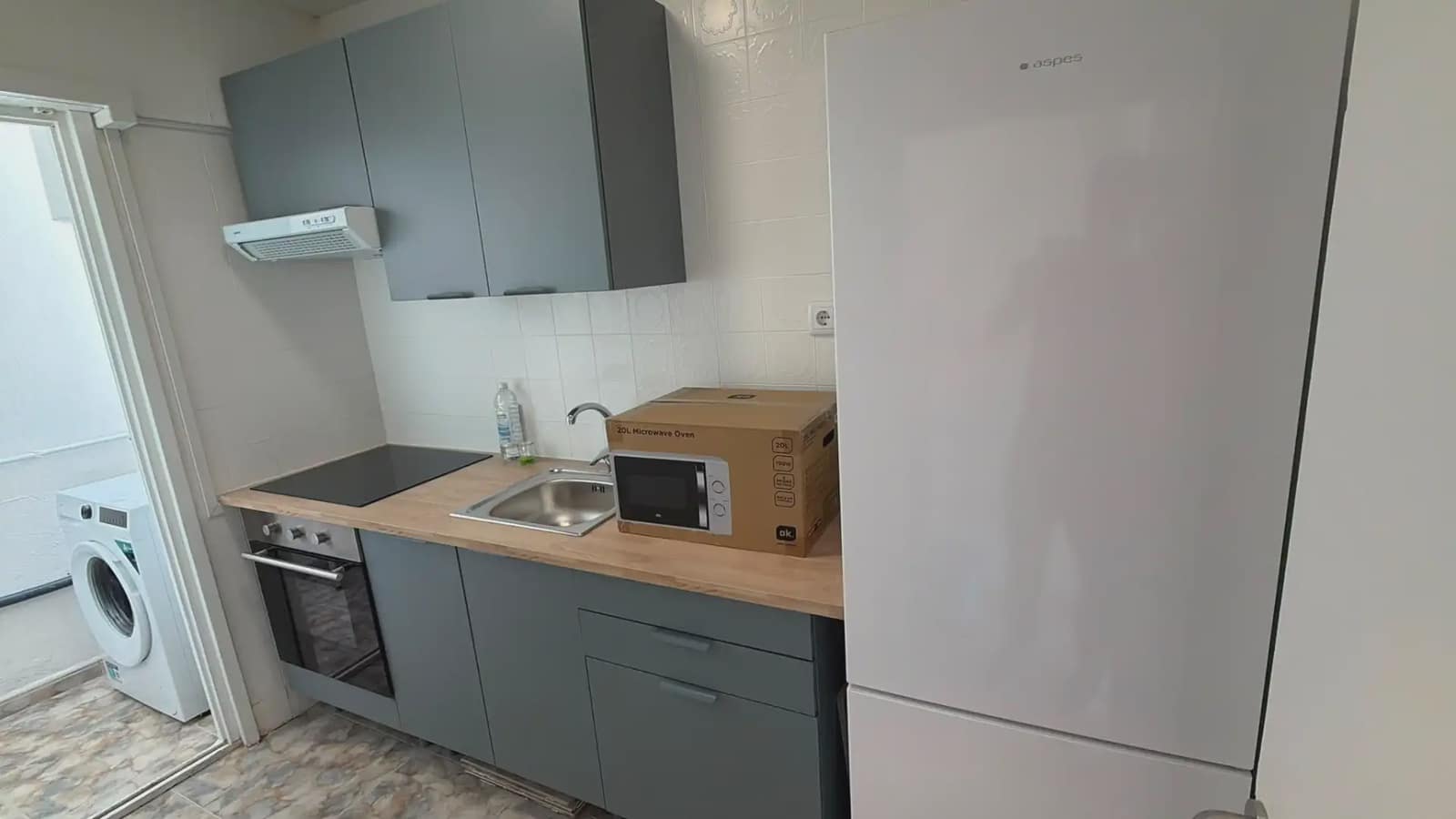 2 sovrum Lägenhet att hyra i Alicante stad - 925 € (Ref: 10074772)
