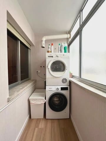 5 soveværelse Lejlighed til leje i Florida Baja, Alicante by - € 1.400 (Ref: 10106608)