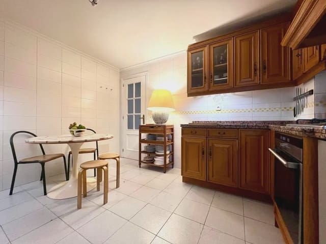 5 soveværelse Lejlighed til leje i Florida Baja, Alicante by - € 1.400 (Ref: 10106608)