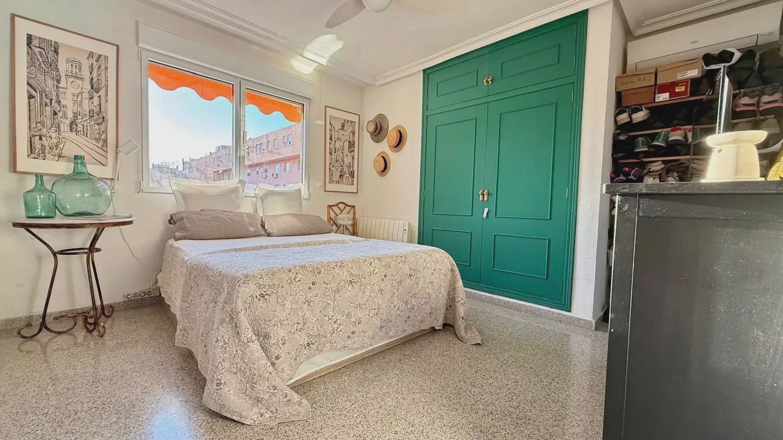 5 soveværelse Lejlighed til leje i Alicante by - € 1.400 (Ref: 10106608)