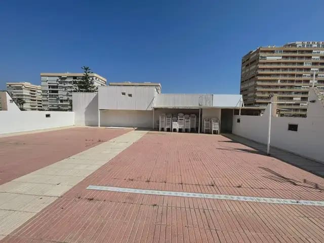 Kommersiell til salgs i Playa de San Juan, Alicante by - € 371 000 (Ref: 10135249)