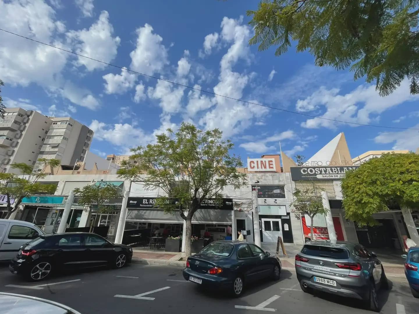 Kommersiell til salgs i Alicante by - € 371 000 (Ref: 10135249)