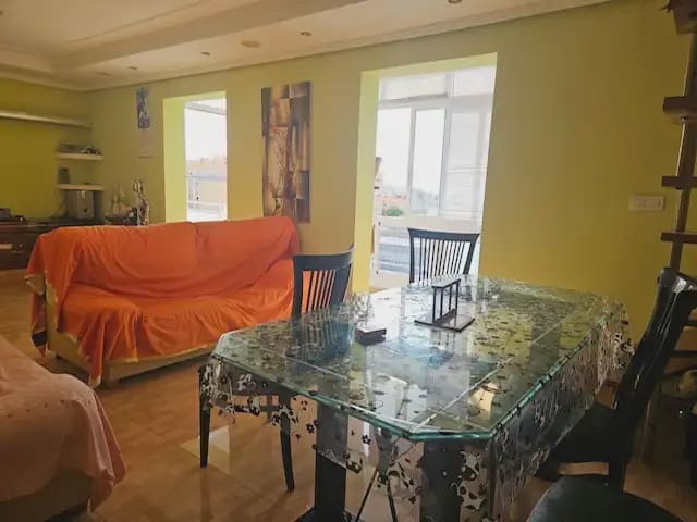 3 soveværelse Lejlighed til salg i Virgen del Remedio - Parque lo Morant, Alicante by - € 135.000 (Ref: 10135250)