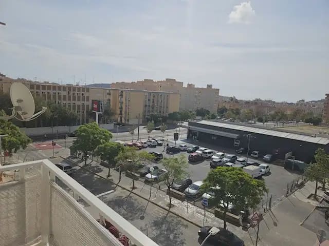 3 soveværelse Lejlighed til salg i Virgen del Remedio - Parque lo Morant, Alicante by - € 135.000 (Ref: 10135250)