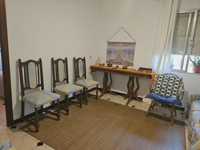 3 soveværelse Lejlighed til salg i Virgen del Remedio - Parque lo Morant, Alicante by - € 128.000 (Ref: 10141384)