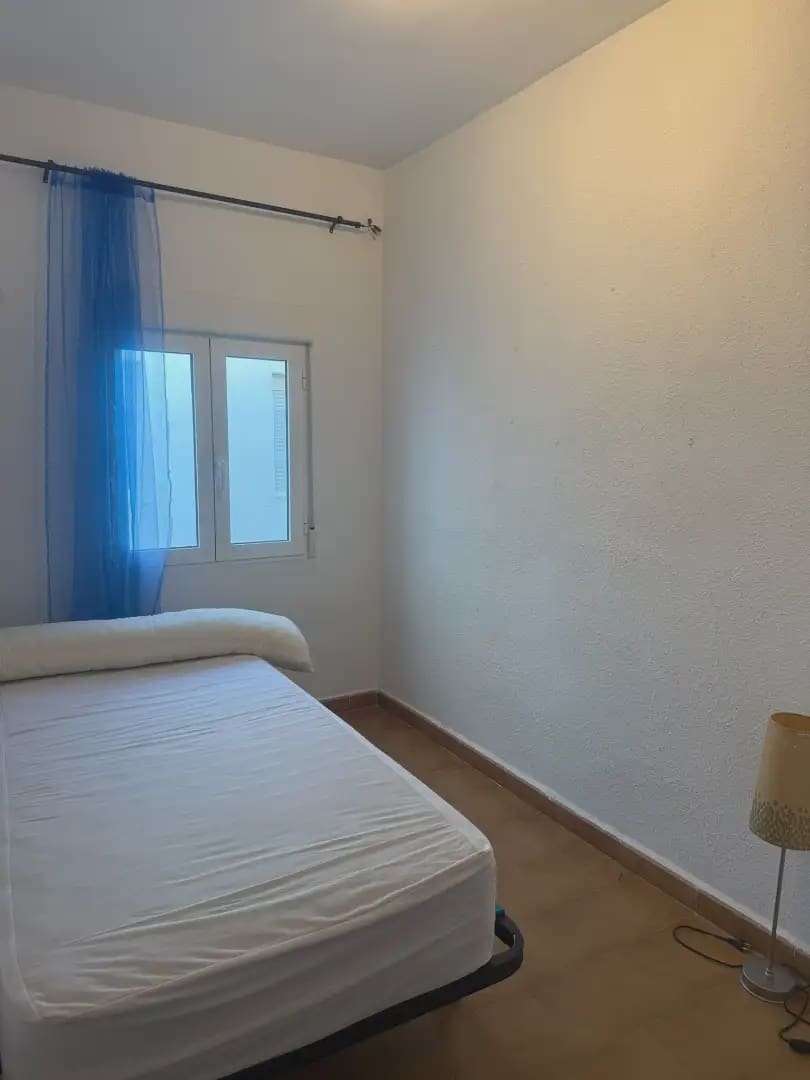 2 sovrum Lägenhet att hyra i Alicante stad - 925 € (Ref: 10141386)