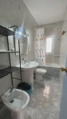 Appartement de 2 chambres à louer à Pla de Bon Repos, Alicante ville - 925 € (Ref: 10141386)