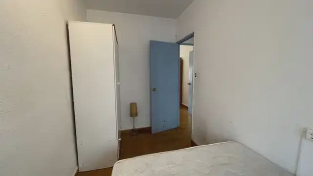 2 bedroom Flat for rent in Alicante / Alacant city - € 925 (Ref: 10141386)