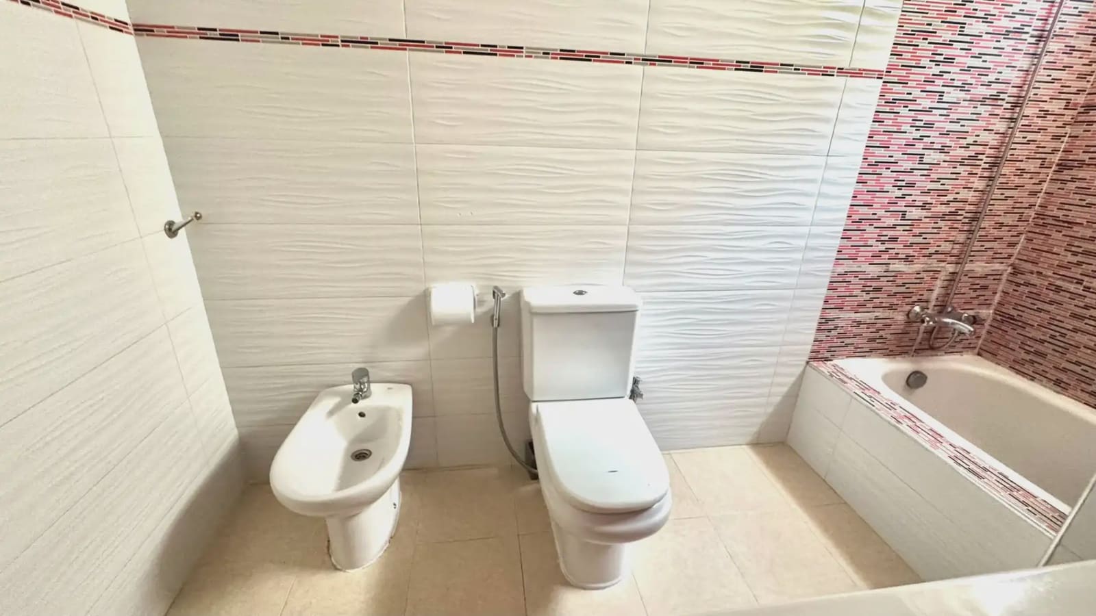 4 soveværelse Lejlighed til salg i Alicante by - € 160.000 (Ref: 10145368)