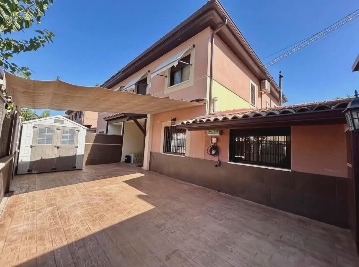 4 camera da letto Villetta Bifamiliare in vendita in Muchamiel / Mutxamel con piscina garage - 559.000 € (Rif: 10157080)