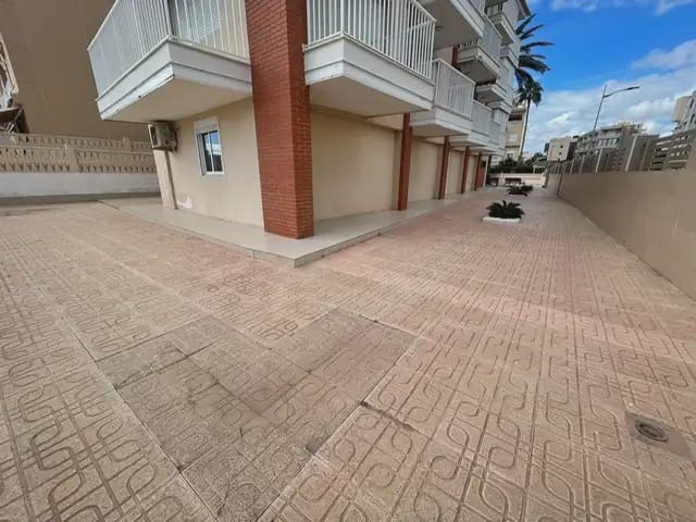 Commercial for rent in El Campello - € 1,200 (Ref: 10158842)