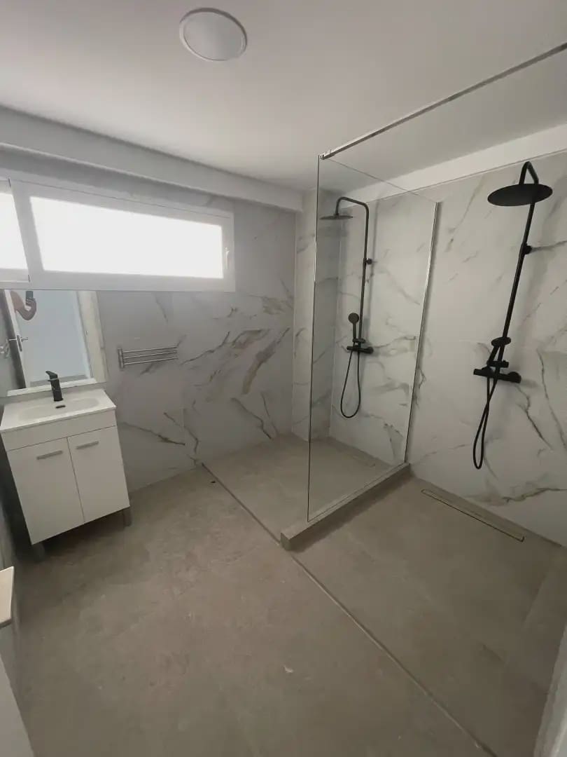 Commercial for rent in El Campello - € 1,200 (Ref: 10158842)