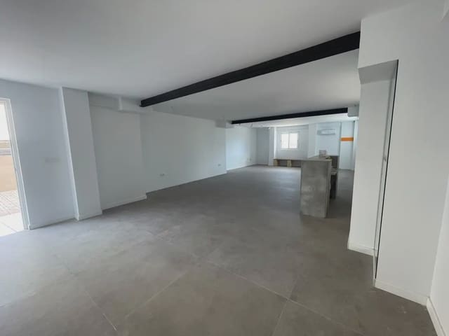 Commercial for rent in Playa de Muchavista, El Campello - € 1,200 (Ref: 10158842)