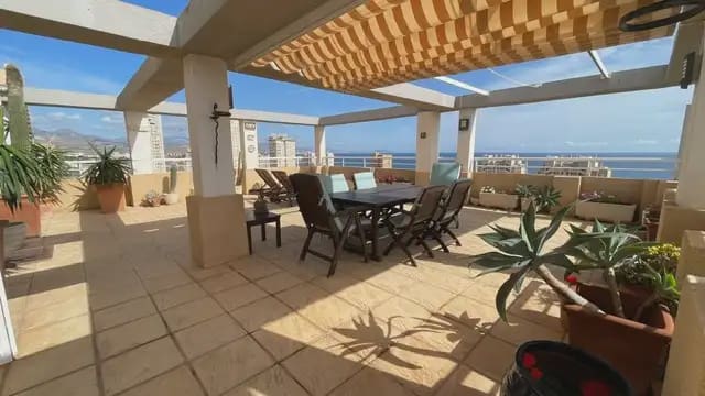 3 soveværelse Penthouse til salg i El Campello med swimmingpool garage - € 799.000 (Ref: 10163919)