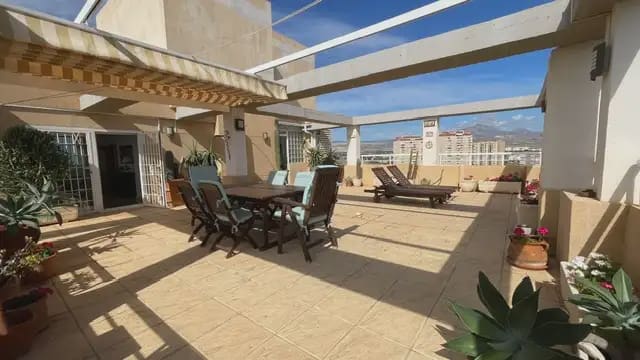 3 soveværelse Penthouse til salg i Playa de Muchavista, El Campello med swimmingpool garage - € 799.000 (Ref: 10163919)