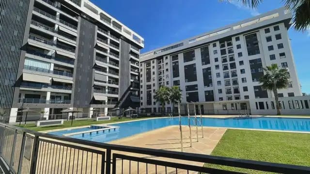 3 soveværelse Lejlighed til salg i Alicante by med swimmingpool garage - € 725.000 (Ref: 10182274)