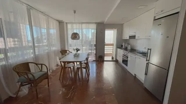 3 camera da letto Appartamento da affittare in Alicante citta con piscina garage - 1.400 € (Rif: 10184082)