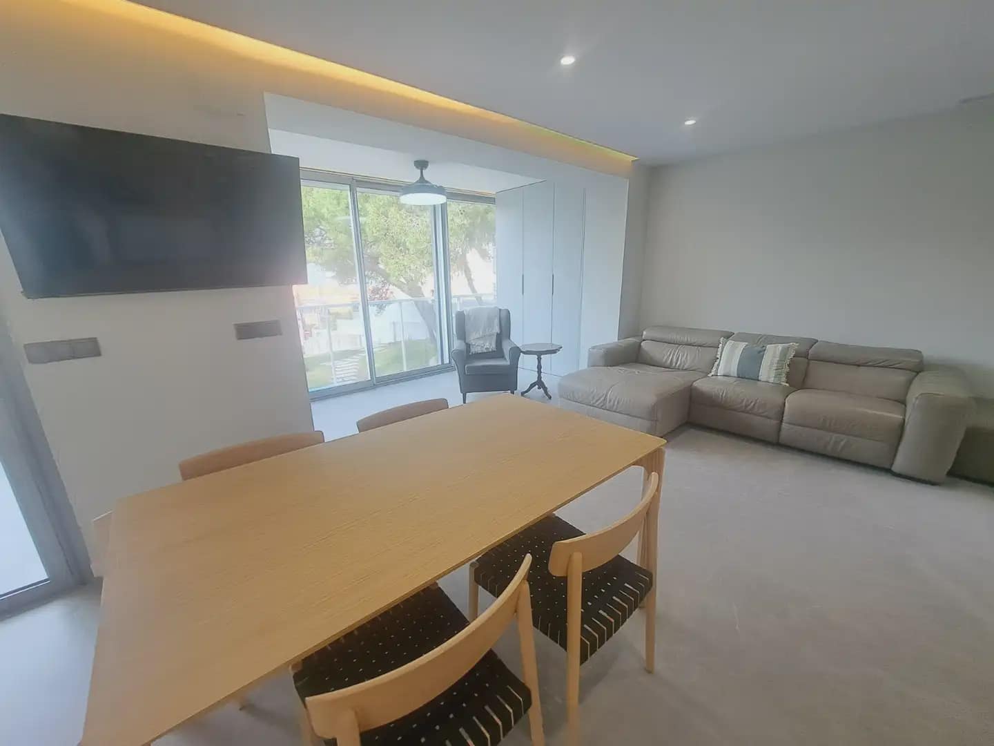 3 camera da letto Appartamento da affittare in Alicante citta con piscina garage - 1.600 € (Rif: 10184083)
