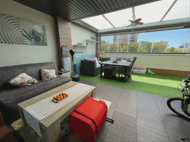 3 makuuhuone Huoneisto myytävänä paikassa Cabo de las Huertas, Alicante kaupunki mukana uima-altaan 
autotalli - 590 000 € (Ref: 6129245)