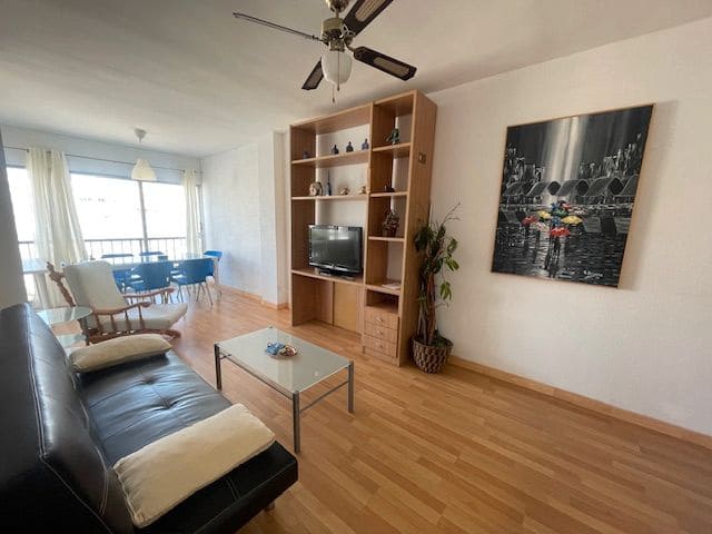 3 bedroom Flat for sale in Playa de San Juan, Alicante / Alacant city with pool garage - € 450,000 (Ref: 6129258)