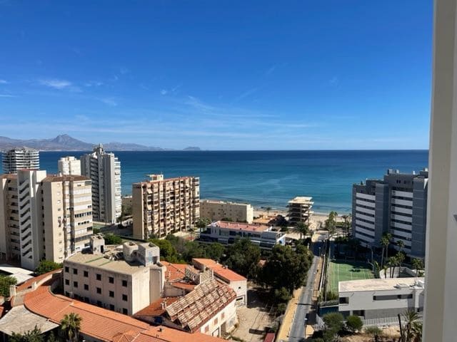 3 soveværelse Lejlighed til leje i Cabo de las Huertas, Alicante by med swimmingpool garage - € 1.600 (Ref: 7292188)