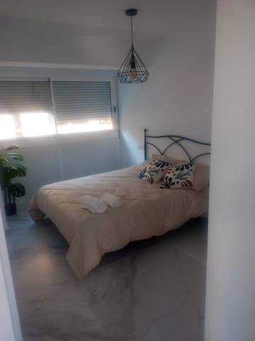 3 Zimmer Wohnung zu vermieten in Barrio del Centro, Alicante / Alacant Stadt - 1.600 € (Ref: 7303014)