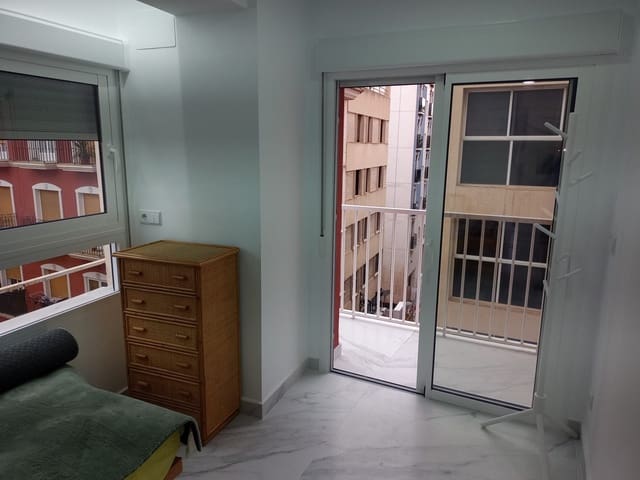 3 Zimmer Wohnung zu vermieten in Barrio del Centro, Alicante / Alacant Stadt - 1.600 € (Ref: 7303014)