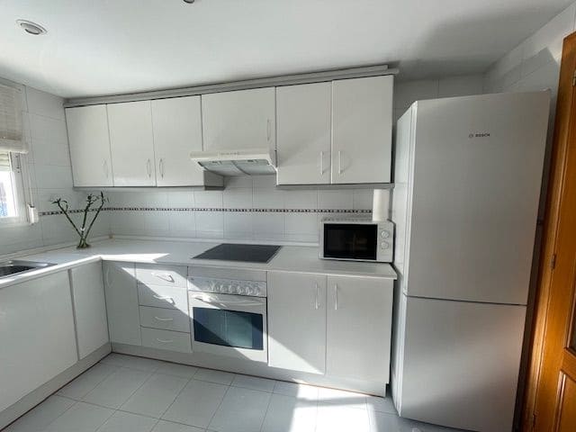 3 soverom Leilighet til leie i El Campello med svømmebasseng garasje - € 1 100 (Ref: 7311900)