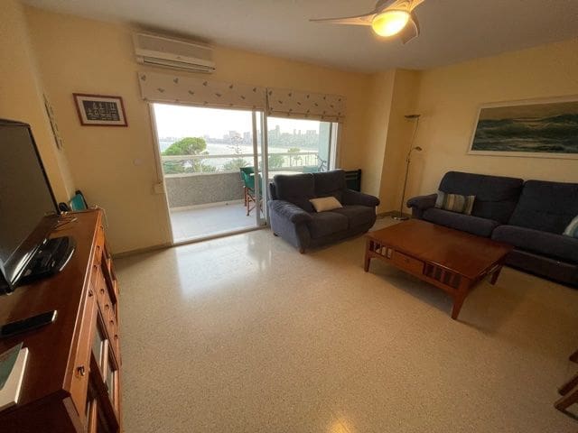 3 soverom Leilighet til leie i El Campello med svømmebasseng garasje - € 1 100 (Ref: 7311900)