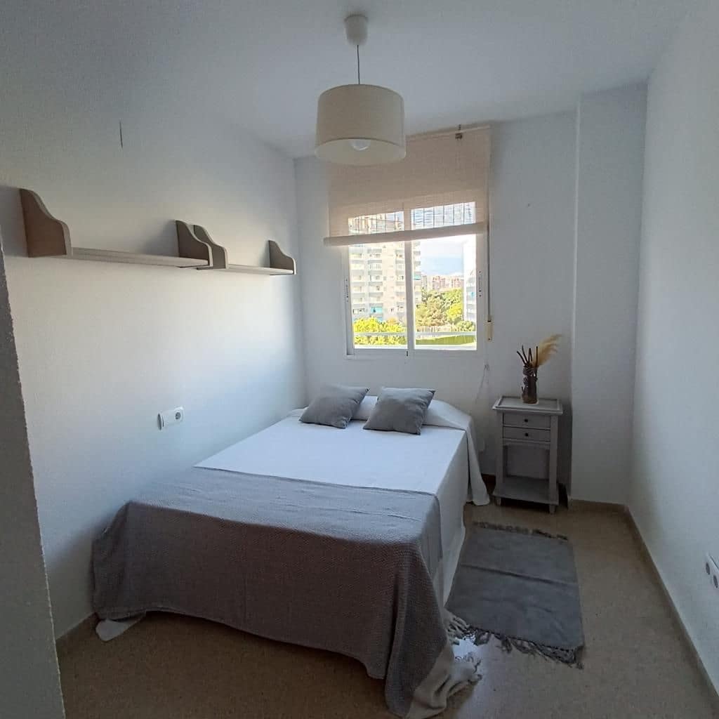 3 soverom Leilighet til leie i El Campello med svømmebasseng garasje - € 1 100 (Ref: 7311900)