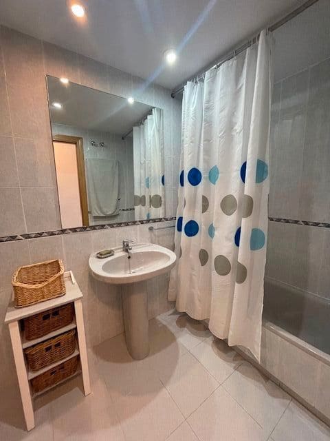 3 soverom Leilighet til leie i El Campello med svømmebasseng garasje - € 1 100 (Ref: 7311900)