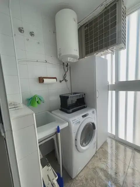 2 quarto Apartamento de Praia para arrendar em El Campello com piscina garagem - 1 000 € (Ref: 7311901)