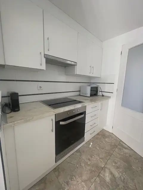 2 quarto Apartamento de Praia para arrendar em El Campello com piscina garagem - 1 000 € (Ref: 7311901)