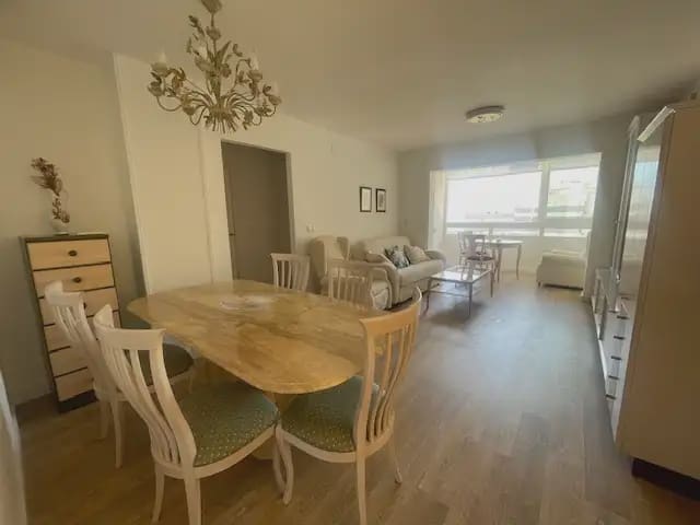 2 quarto Apartamento de Praia para arrendar em El Campello com piscina garagem - 1 000 € (Ref: 7311901)