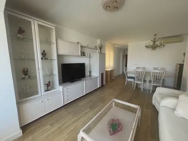 2 quarto Apartamento de Praia para arrendar em El Campello com piscina garagem - 1 000 € (Ref: 7311901)