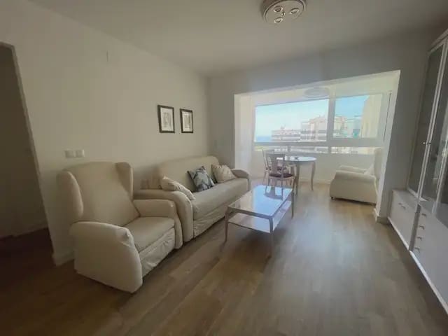 2 sypialnia Apartament przy plaży do wynajęcia w Playa de Muchavista, El Campello z basenem garażem - 1 000 € (Ref: 7311901)