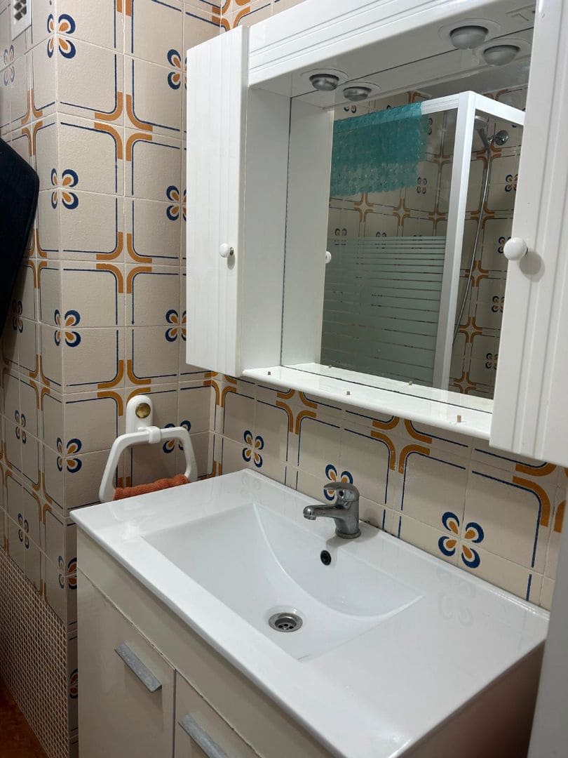 2 camera da letto Appartamento da affittare in Alicante citta con piscina garage - 950 € (Rif: 7413382)