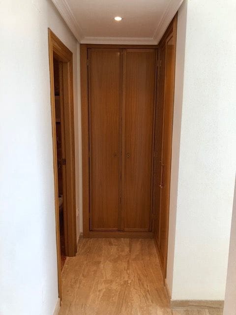 2 bedroom Beach Apartment for rent in El Campello with pool garage - € 1,900 (Ref: 7413385)