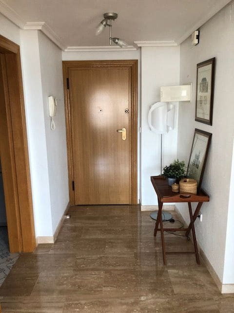 2 Zimmer Strandapartment zu vermieten in El Campello mit Pool Garage - 1.800 € (Ref: 7413385)